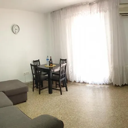 Apartment For 6 People.